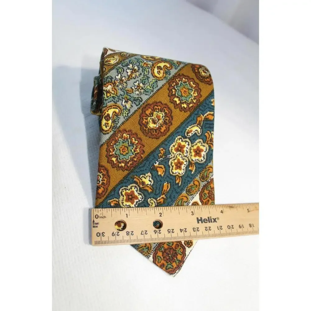 Vintage Handmade Necktie, Fall Colors, 3.75 X 52 Inches, Boys Tie